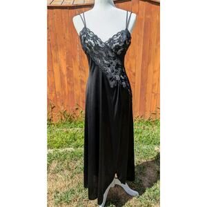 Val Mode Vintage Asymmetrical Boudoir High Slit Nylon Slip Gown Medium